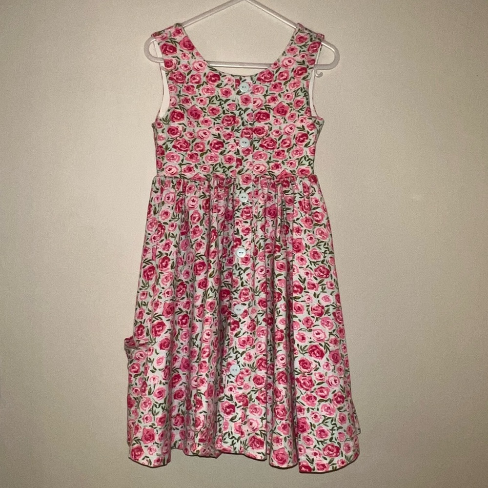 NWOT Sweethoney Covered in Roses Sleeveless Dress